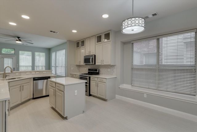 1500 Bonham Parkway, Lantana, TX 76226