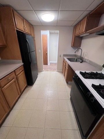 215 Chelmsford 8, Chelmsford, MA 01824