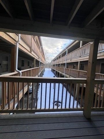 215 Chelmsford 8, Chelmsford, MA 01824