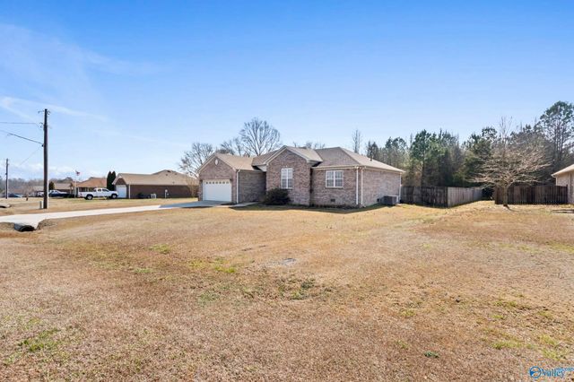 15848 Sorghum Ridge Drive, Elkmont, AL 35620