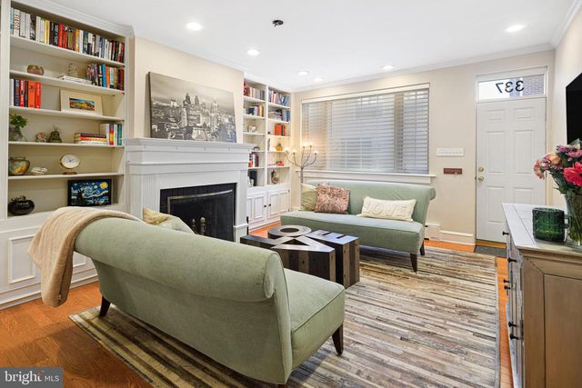 337 S HICKS ST, Philadelphia, PA 19102