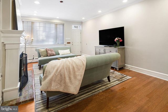 337 S HICKS ST, Philadelphia, PA 19102