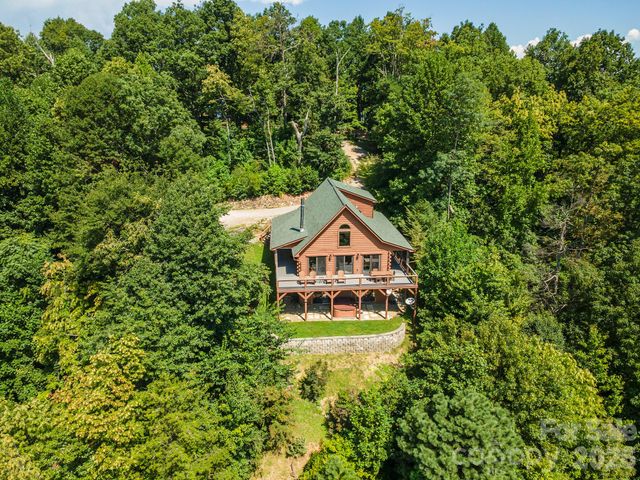 1242 Gateway Parkway, Old Fort, NC 28762
