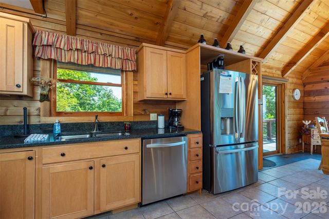 1242 Gateway Parkway, Old Fort, NC 28762