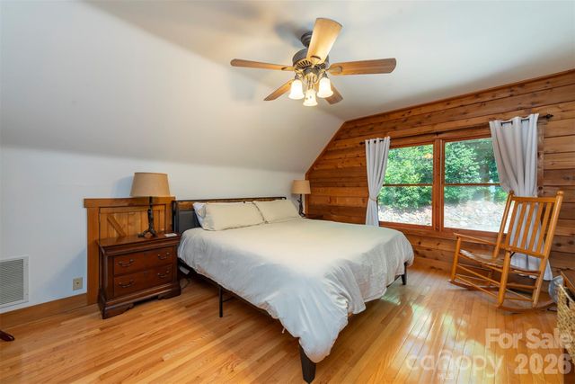 1242 Gateway Parkway, Old Fort, NC 28762