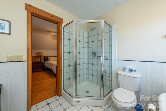 1242 Gateway Parkway, Old Fort, NC 28762