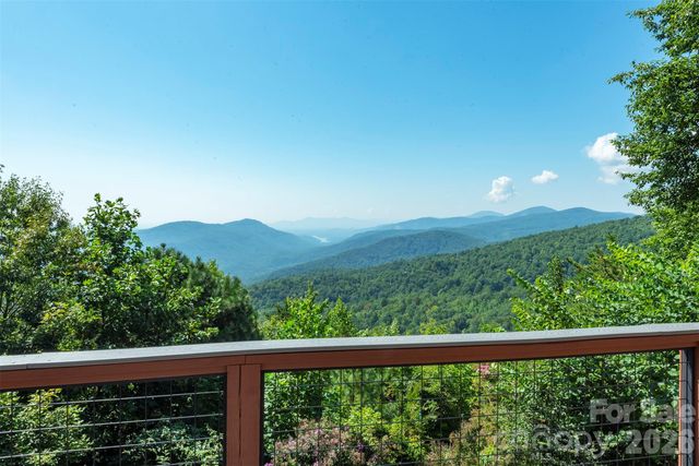 1242 Gateway Parkway, Old Fort, NC 28762