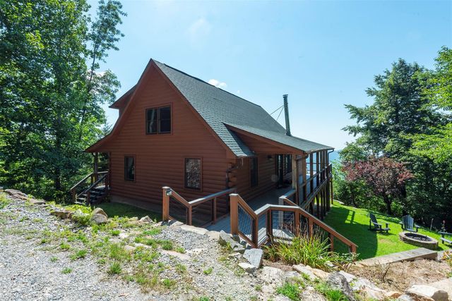 1242 Gateway Parkway, Old Fort, NC 28762