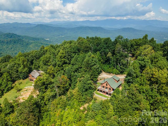 1242 Gateway Parkway, Old Fort, NC 28762