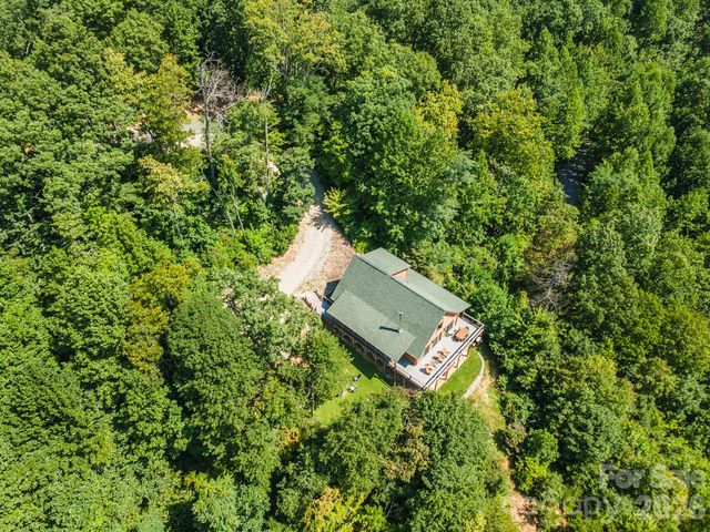 1242 Gateway Parkway, Old Fort, NC 28762
