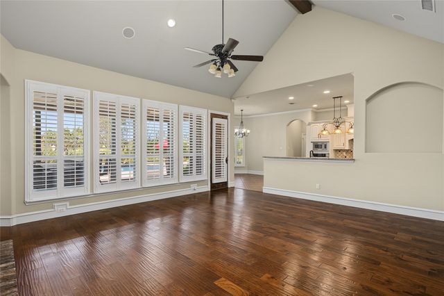 124 Carnes Court, Springtown, TX 76082