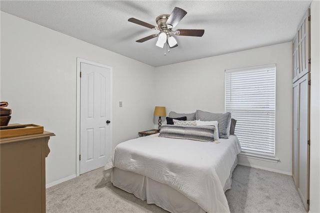 2137 Woodlea W Drive, Mobile, AL 36695