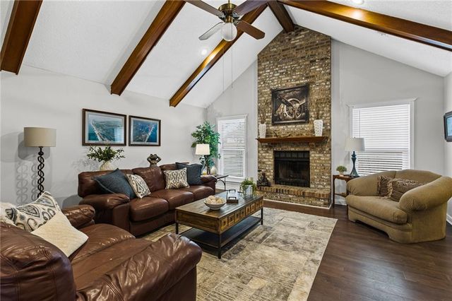 2137 Woodlea W Drive, Mobile, AL 36695