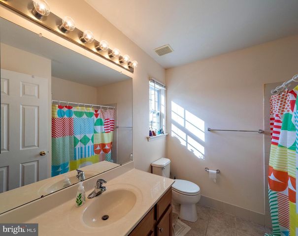 101 HADDON CT, Pennington, NJ 08534