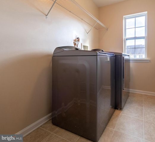 101 HADDON CT, Pennington, NJ 08534