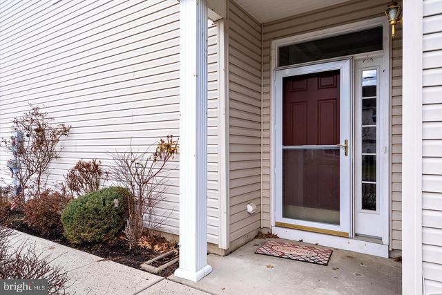 101 HADDON CT, Pennington, NJ 08534