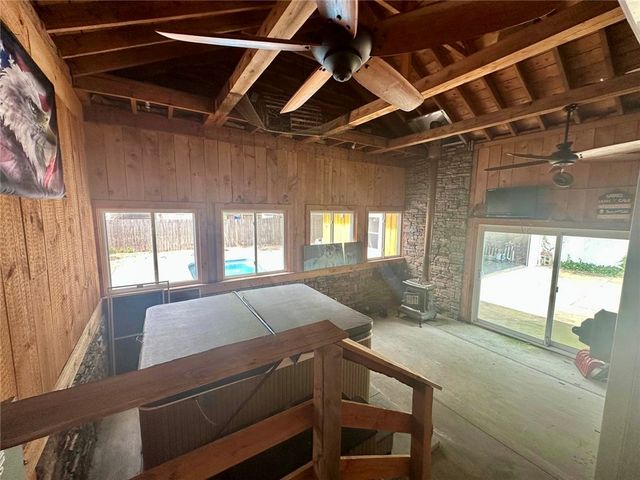 20 Warren Avenue, West Seneca, NY 14224