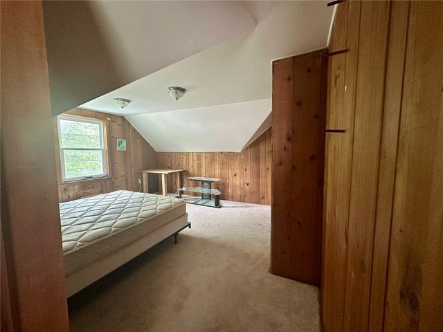 20 Warren Avenue, West Seneca, NY 14224