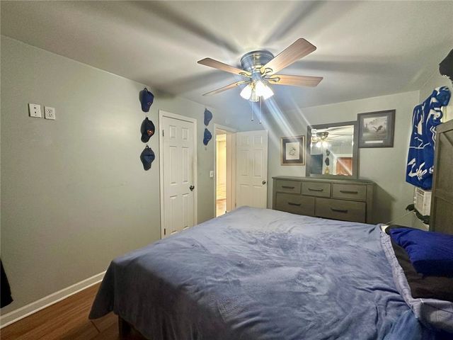 20 Warren Avenue, West Seneca, NY 14224