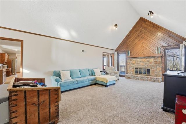 11006 W 120TH Street, Overland Park, KS 66213