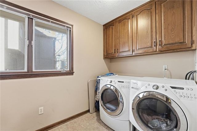 11006 W 120TH Street, Overland Park, KS 66213