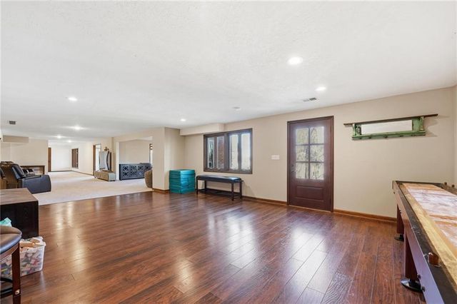 11006 W 120TH Street, Overland Park, KS 66213