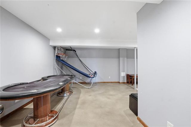 11006 W 120TH Street, Overland Park, KS 66213