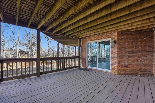 11006 W 120TH Street, Overland Park, KS 66213