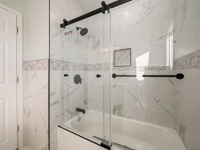 3345 E Commerce Road, Commerce Twp, MI 48382