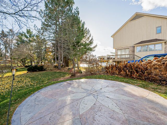 3345 E Commerce Road, Commerce Twp, MI 48382