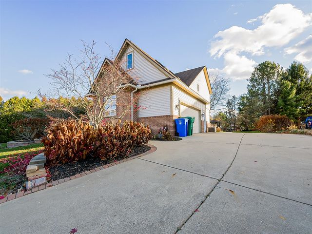 3345 E Commerce Road, Commerce Twp, MI 48382