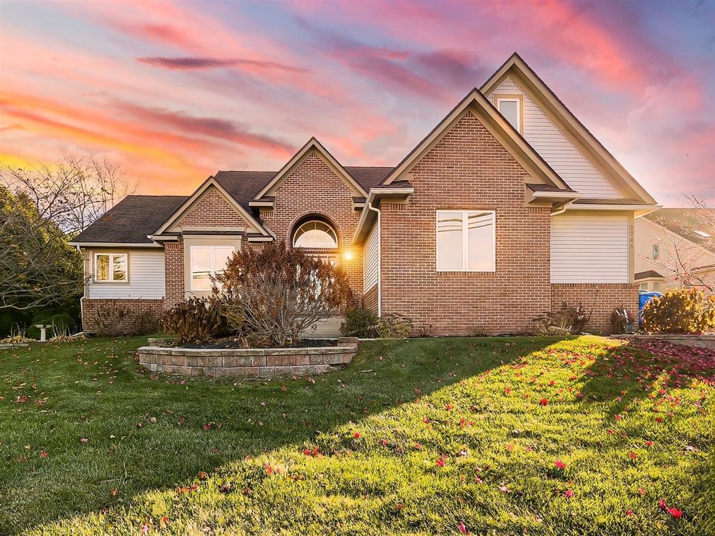 3345 E Commerce Road, Commerce Twp, MI 48382