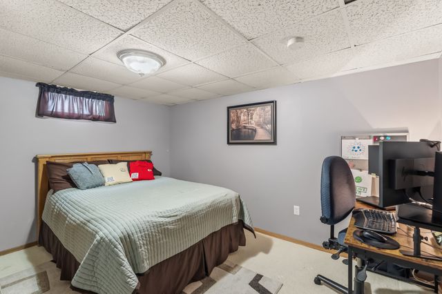 3007 E 26th Street, Des Moines, IA 50317