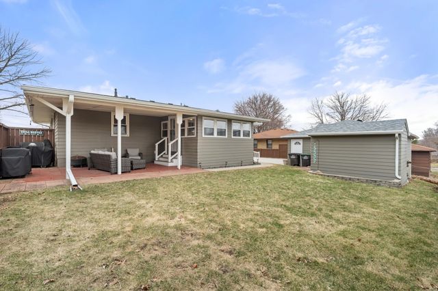 3007 E 26th Street, Des Moines, IA 50317