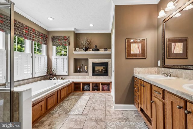 14280 INDEPENDENT HILL DR, Manassas, VA 20112