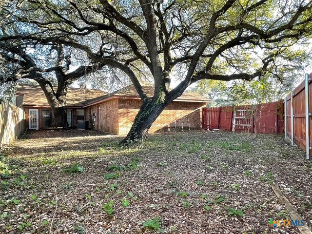 401 Highridge Cove, Killeen, TX 76543