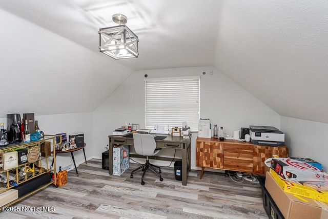 527 Grace Way, Rossford, OH 43460