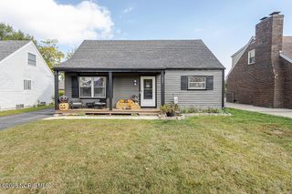 527 Grace Way, Rossford, OH 43460