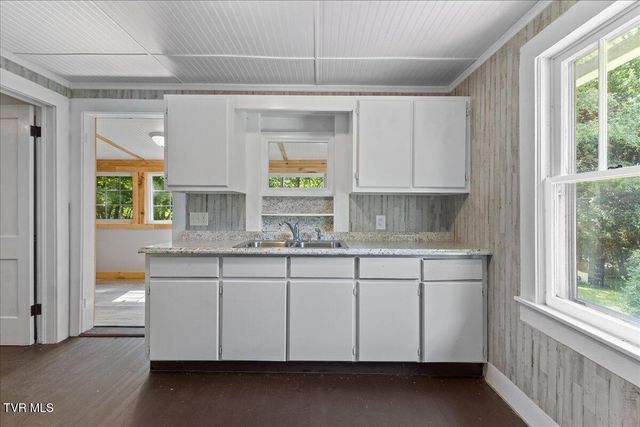 591 Whaley Town Road, Butler, TN 37640
