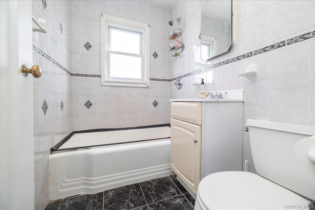 22731 111th Avenue, Queens Village, NY 11429