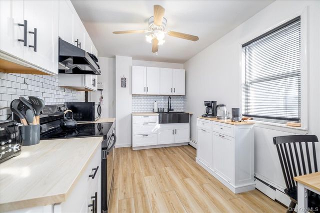 22731 111th Avenue, Queens Village, NY 11429