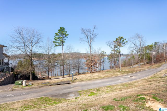 475 River Forest Ln Ste 3220, Talladega, AL 35160