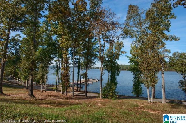 475 River Forest Ln Ste 3220, Talladega, AL 35160