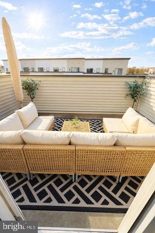 5611 ALPHA RIDGE AVE, Hyattsville, MD 20782