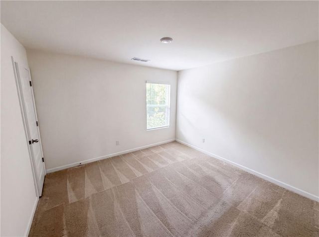 96 Silver Birch Pass, Newnan, GA 30265