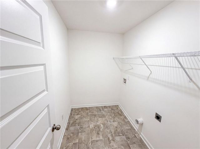 96 Silver Birch Pass, Newnan, GA 30265