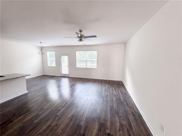 96 Silver Birch Pass, Newnan, GA 30265