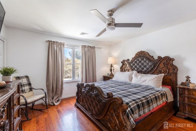 1830 barnett Street, Rahway, NJ 07065