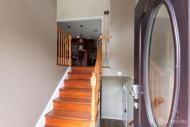 1830 barnett Street, Rahway, NJ 07065