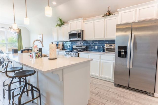 2204 Arcady Avenue, Norman, OK 73026